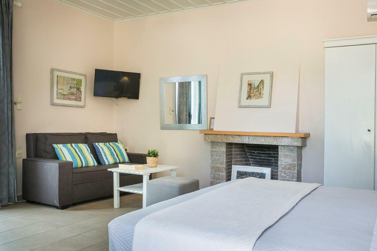 Martini Waterfront Suites 피스카던 외부 사진