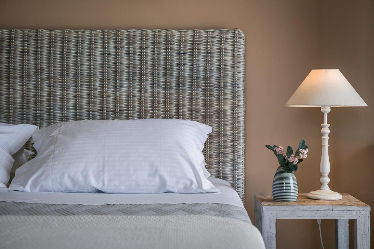 Martini Waterfront Suites 피스카던 외부 사진