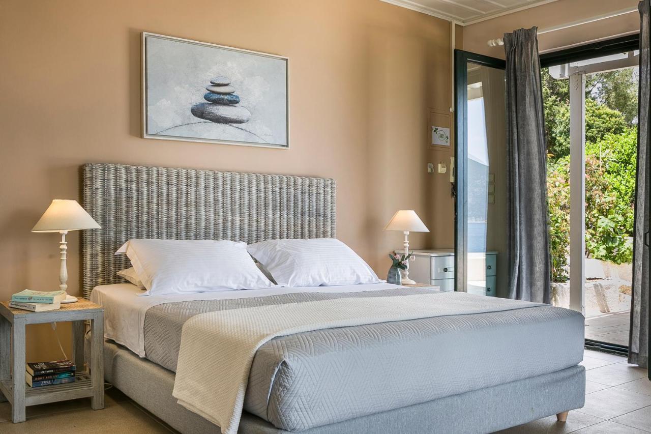 Martini Waterfront Suites 피스카던 외부 사진